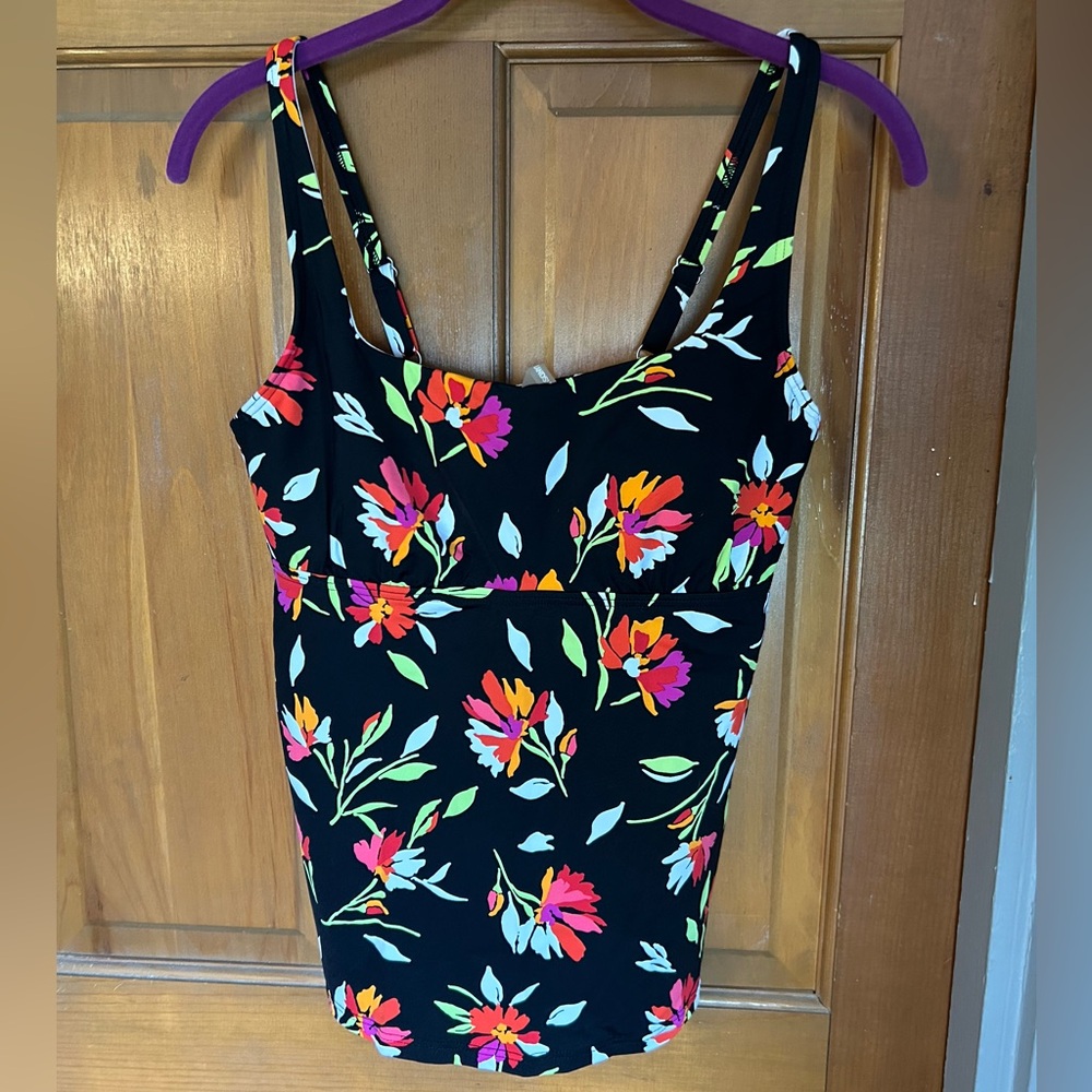 Land’s End Swim Tank